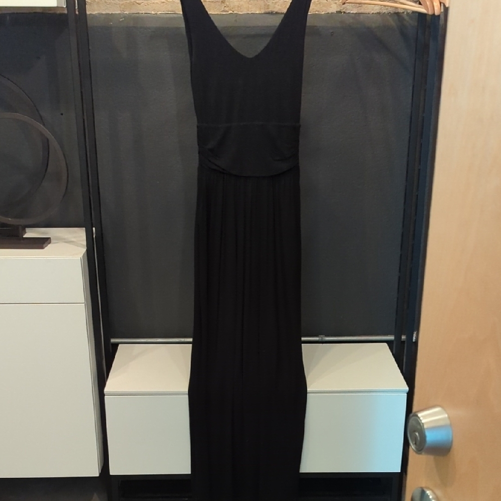 Elegant Black Maxi Dress
